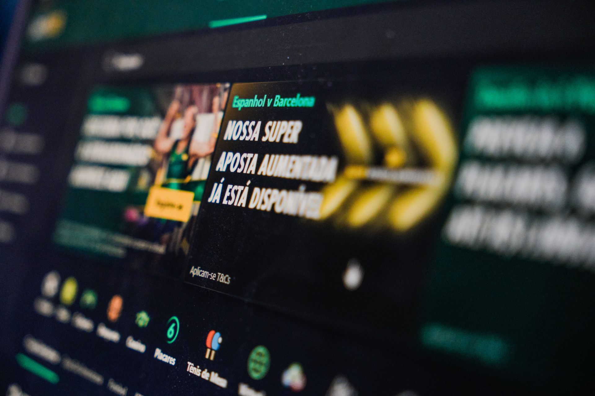 Até julho, as apostas on-line foram responsáveis por apenas R$ 928 milhões em arrecadação de impostos (Foto: FERNANDA BARROS)