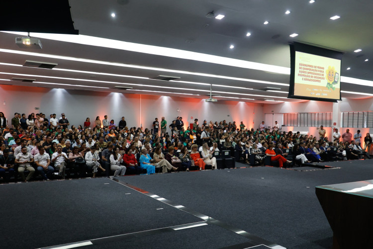 FORTALEZA, CEARÁ,  BRASIL- 16..05..2025:   Governo do Estado, Alece e Sistema de Justiça promovem cooperação técnica pela proteção de crianças e adolescentes. /Daniel Galber Especial para O POVO)