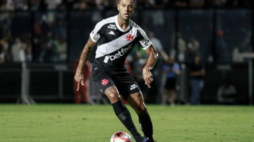 Volante, que chegou ao clube com Coutinho e Alex Teixeira, não corresponde em campo e deve deixar o Cruz-Matino na sequência do ano