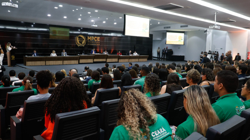 Termo foi assinado em solenidade realizada na sede do Ministério Público do Estado do Ceará