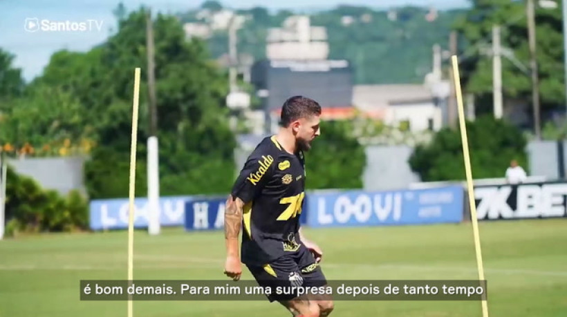 Zé Rafael celebra retorno e vê clássico como chance para 'virar a chave'