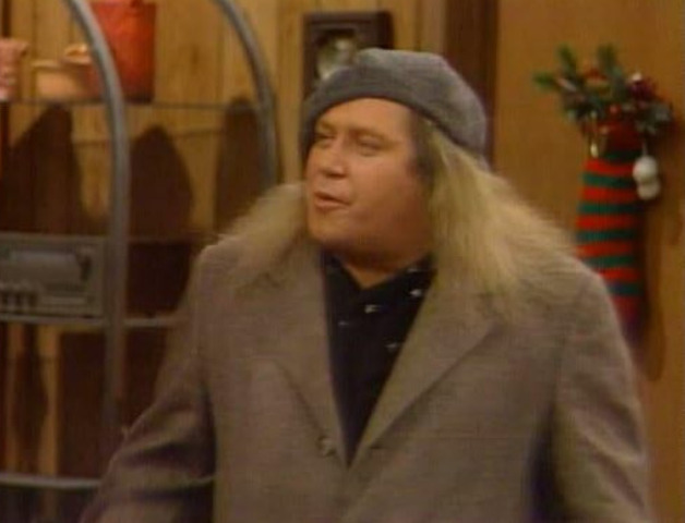 Segundo Tod Carroll, Kinison teve desentendimentos com parte da equipe do filme. Na ocasião, o ator não gostou e queria modificar o roteiro original, fazendo com que a obra não saísse do papel. 