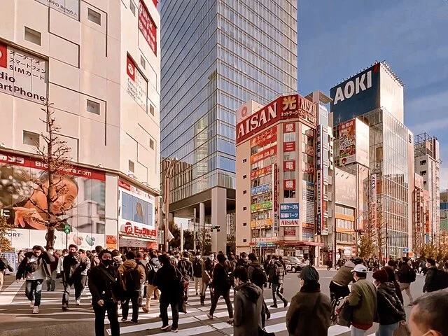 Capital japonesa, Tóquio é a cidade mais populosa do mundo, com 14 milhões de habitantes. 
