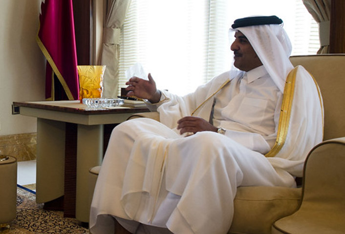 O Qatar é governado pelo emir Tamim bin Hamad al-Thani (foto), que está no poder desde 2013, quando o pai dele, Hamad bin Khalifa Al-Thani, renunciou ao cargo. 