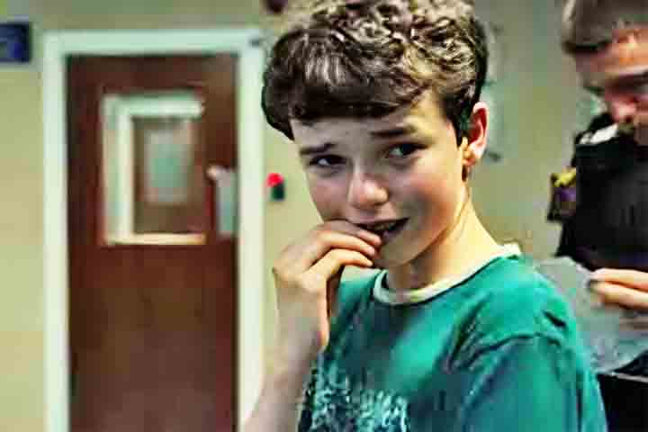 No entanto, sua curiosidade o levou a se matricular em aulas de teatro, onde descobriu uma nova paixão. Em entrevista à Variety, Cooper contou que nunca teve um motivo concreto para querer atuar.