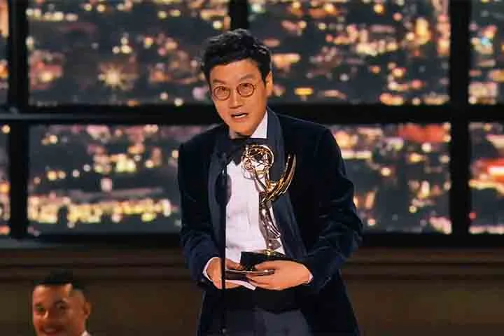 Conhecido por obras como Silenced e Miss Granny, Hwang alcançou o estrelato com Round 6, vencendo o Emmy de Melhor Direção em Série Dramática. Seu talento está na capacidade de transformar entretenimento em reflexão social, fazendo do jogo da morte um espelho das estruturas opressoras do mundo real.