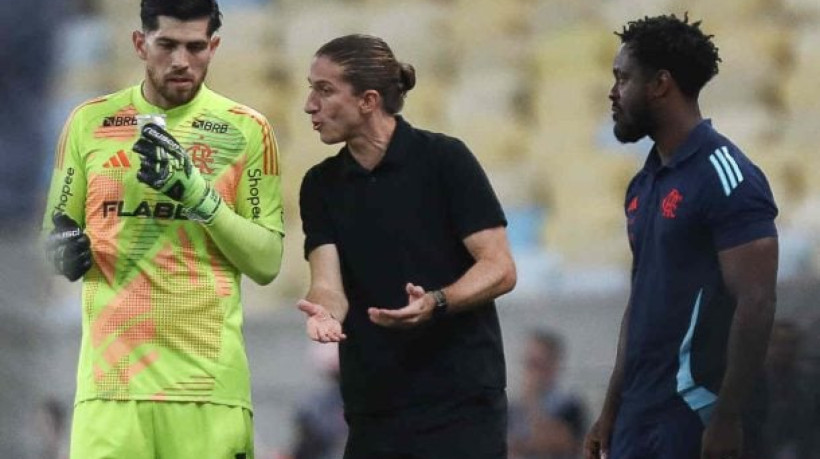 Em coletiva de imprensa, técnico afirma que o torcedor terá que se acostumar com jogadores sendo poupados em determinadas partidas