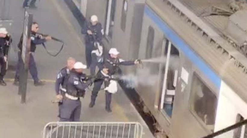 Polícia Militar informa sobre um tumulto na na estação ferroviária Engenho de Dentro, com direito a apreensão de artefatos explosivos e pedras