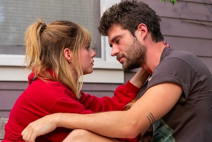 Por fim, em 2024 Corenswet interpretou Max Enders no drama musical Grandes Hits.
