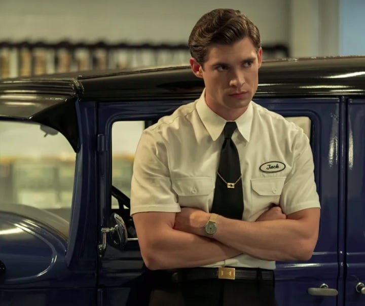 Em 2020, Corenswet se juntou ao elenco da minissérie Hollywood, também criada por Ryan Murphy.