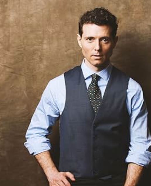 Recentemente, o ator Clay Bunker, que atuou com uma breve participação em Oppenheimer , sugeriu que Cillian Murphy, vencedor do Oscar de Melhor Ator pelo filme, seja escolhido como o novo James Bond, o agente 007.