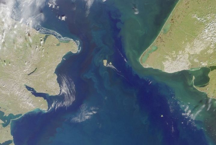 As Ilhas Diomedes enfrentam uma separação política que começou em 1867, quando foram adquiridas por cada uma das duas potências.