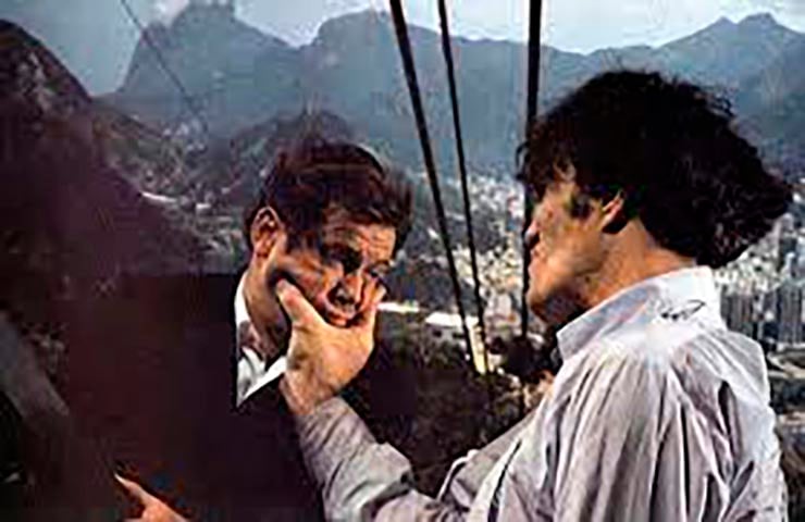 O Brasil também marcou presença na saga. James Bond  enfrentou o vilão Jaws no Bondinho do Pão de Açúcar, no Rio de Janeiro, no filme  007 Contra o Foguete da Morte (1979), estrelado por Roger Moore. 