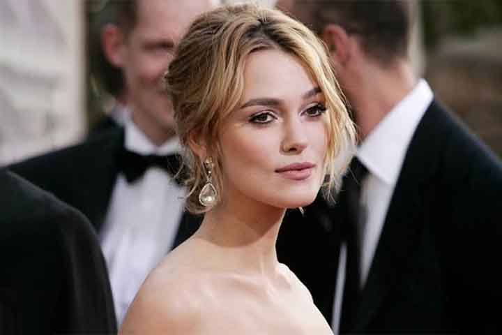 Keira Knightley construiu uma carreira impressionante, marcada por performances memoráveis e uma presença marcante no cinema. Seu desempenho na saga Piratas do Caribe a tornou um nome internacionalmente reconhecido, ajudando a transformar a franquia em um fenômeno cultural.