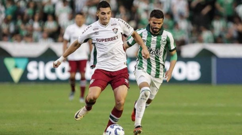 Atleta foi atingido por Marcos Paulo, aos 21 da etapa final, e teve que deixar o duelo com o Juventude para a entrada de Riquelme