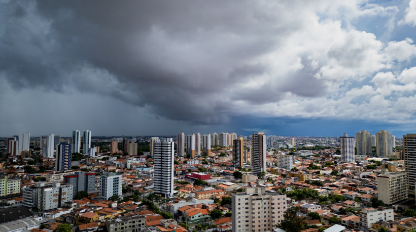 Imagem de apoio ilustrativo: tempo nublado em Fortaleza