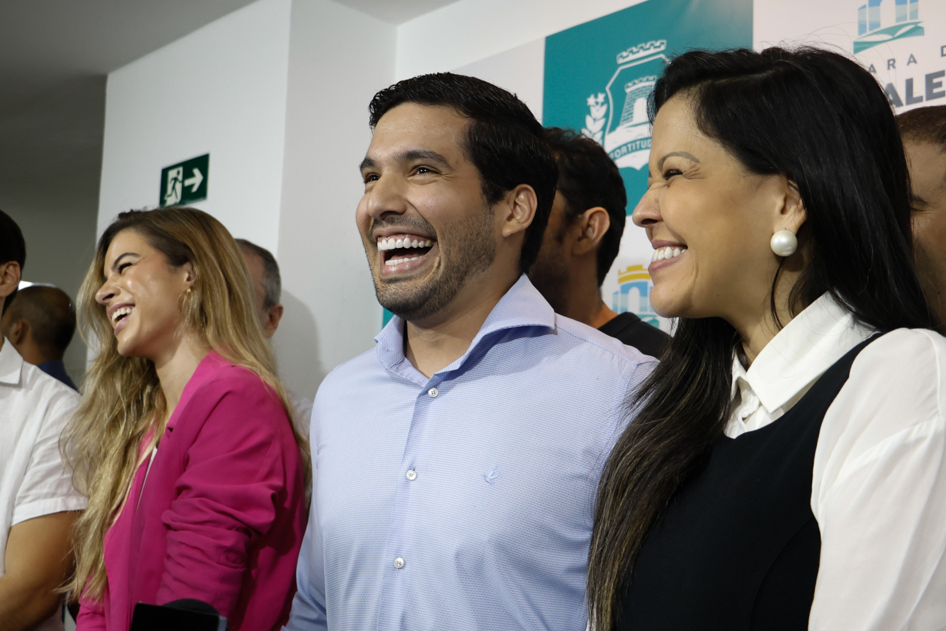 FORTALEZA, CEARÁ,  BRASIL- 19..05..2025: André Fernandes com vereadores na Câmara Municipal. /Daniel Galber Especial para O POVO)