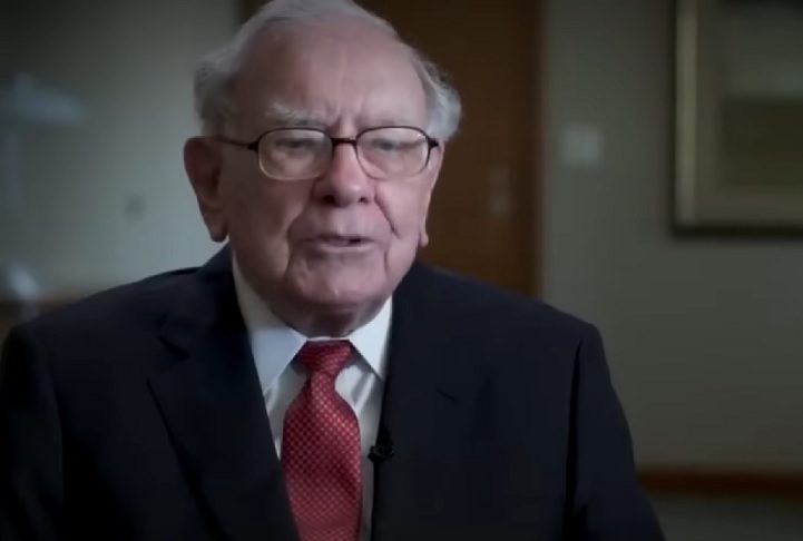 Conhecido como o Oráculo de Omaha (em referência à sua cidade natal), Buffett construiu uma fortuna gigantesca e uma reputação sólida ao longo de décadas.