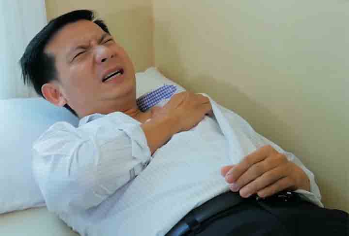 Nos casos mais extremos, ela pode levar à parada cardíaca e morte súbita. Boa parte desses casos podem ser evitados com diagnósticos precoces e um tratamento regular. 