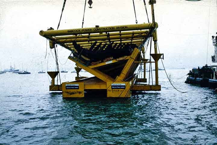 O navio foi redescoberto em 1971 e, após mais de uma década de escavações subaquáticas e cerca de 28 mil mergulhos, foi cuidadosamente içado à superfície em 11 de outubro de 1982.