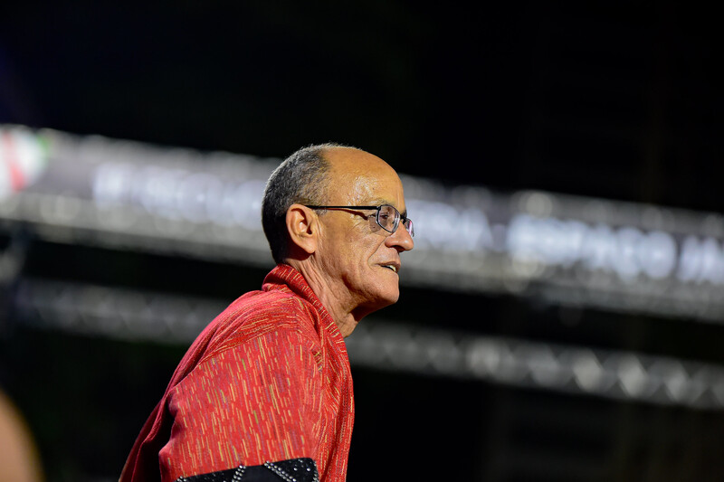 Depois de um quarto lugar, com o enredo sobre Malunguinho, a Viradouro irá homenagear um dos mestres de bateria mais carismáticos do carnaval. Uma ideia ousada, pois Ciça ainda está em atividade e defenderá seu quesito durante a homenagem. 