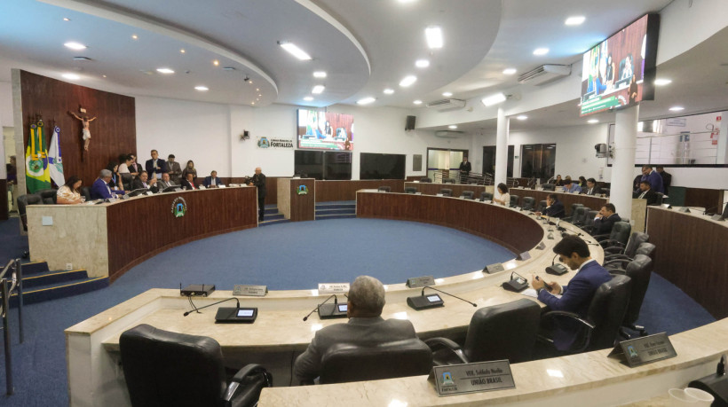 Sessão rendeu com falas sobre a troca do comando da Saúde