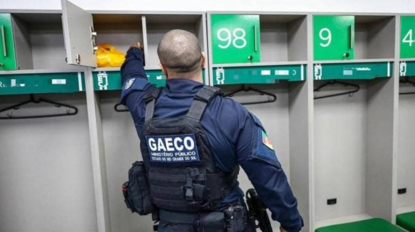 Operação Totonero apura envolvimento do atacante Ênio em esquema ligado a apostas esportivas; clube diz ter colaborado com autoridades