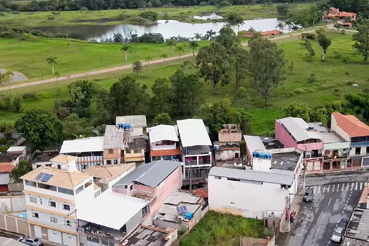 Para quem visita a região, a cidade é um convite para conhecer um pouco mais da história, da cultura e das tradições que fazem de Minas Gerais um estado tão especial. Veja agora o ranking completo dos menores municípios do Brasil!