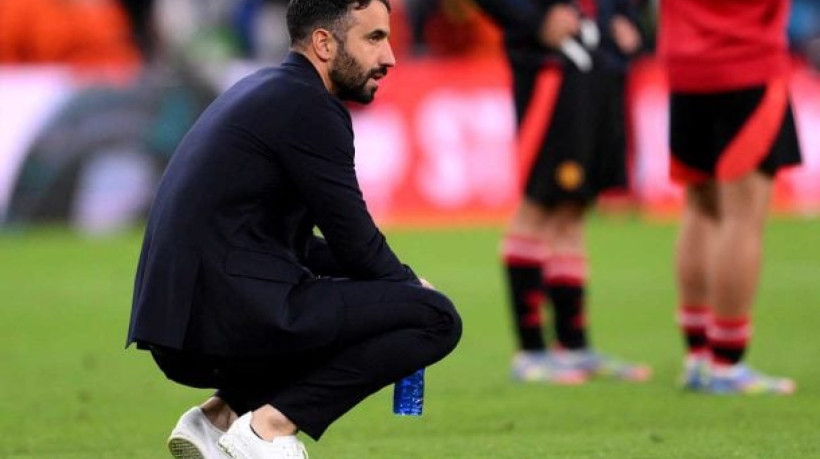 Técnico admite frustração com desempenho do time, destaca dificuldades para marcar gols e mira recomeço na próxima temporada