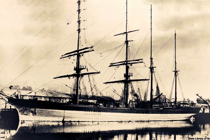 O transatlântico australiano era movido a vapor e se deslocou diversas vezes com passageiros entre o país da Oceania e a Inglaterra.
