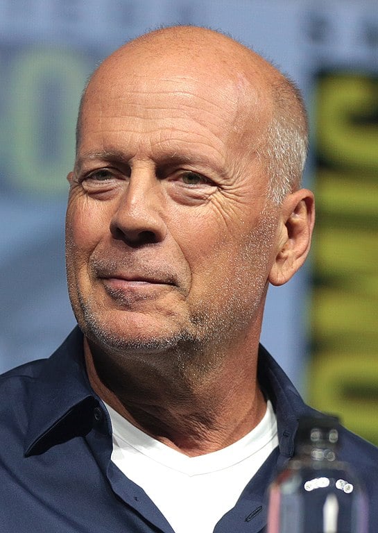 BRUCE WILLIS - Ator americano nascido na Alemanha, na cidade de Idar-Oberstein, em 19/3/1955. 