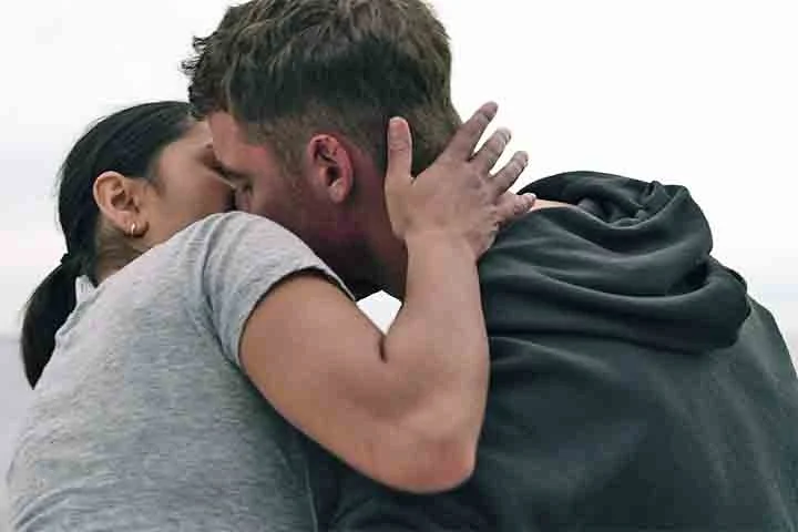 O elenco da série contribuiu diretamente para seu êxito. Gabriel Basso, no papel de Peter, foi amplamente elogiado por sua atuação intensa e carismática.