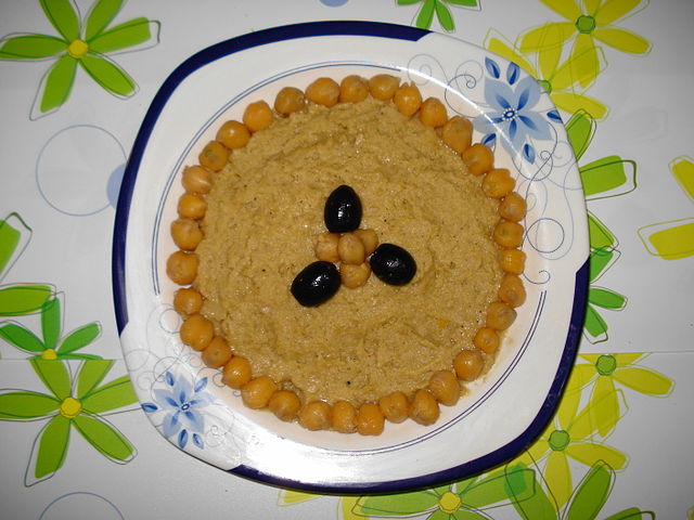 O grão-de-bico não é apenas delicioso, mas também traz uma série de benefícios para a saúde. Vamos conhecer alguns deles a partir de agora.