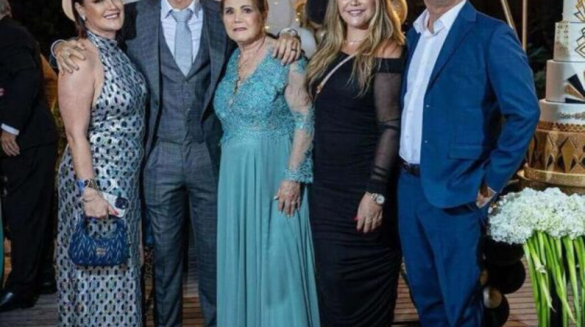 Irmã de CR7, Katia, mora no Brasil há anos, onde é cantora e dona de uma empresa que vende cosméticos e joias