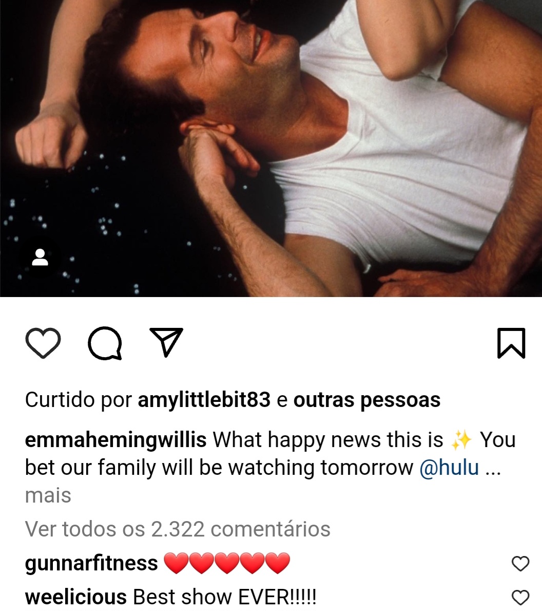 Recentemente, Emma também celebrou nas redes sociais a estreia de Moonlighting  (A Gata e o Rato) no streaming. O seriado de TV fez sucesso e foi um marco no começo da carreira do ator .
