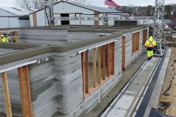 Nos Estados Unidos, residências impressas são uma realidade há mais tempo. Em 2023, a cidade de Georgetown, no Texas, ganhou um bairro inteiro impresso em 3D. 
