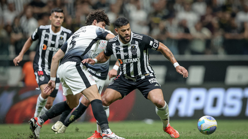 Atlético-MG e Corinthians vão se enfrentar hoje, 24, pelo Brasileirão. 