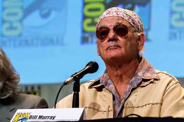 Johansson afirmou que era uma grande fã do trabalho de Murray, principalmente por filmes como Feitiço do Tempo (1993) e Nosso Querido Bob (1991), antes de atuar com o astro em Encontros e Desencontros.