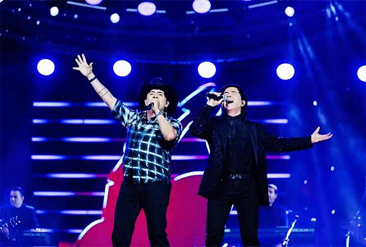 “A gente esperou muitos anos pelo convite do Rock in Rio, mas eu não imaginava tanta responsabilidade”, declarou Chitãozinho ao jornal “Extra”. 
