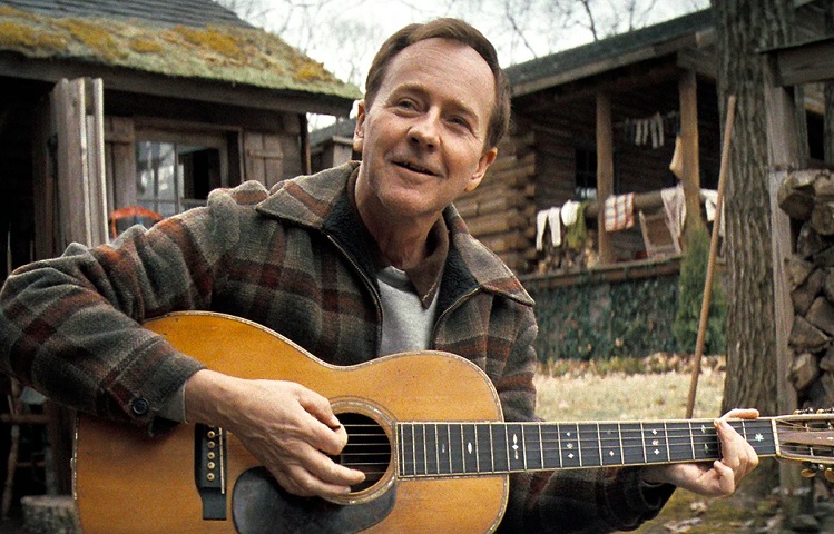 Apesar dos bafafás, o ator continua prestigiado em Hollywood. Em 2025, foi indicado ao Oscar de Melhor Ator Coadjuvante por Um Completo Desconhecido.