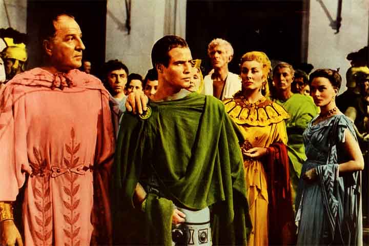 Sua abordagem visceral, sua recusa em se conformar às normas de Hollywood e sua dedicação ao realismo continuam a influenciar novas gerações.