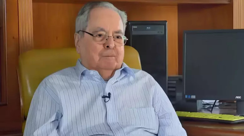 Veja mais sobre o estado de saúde de Benedito Ruy Barbosa 
