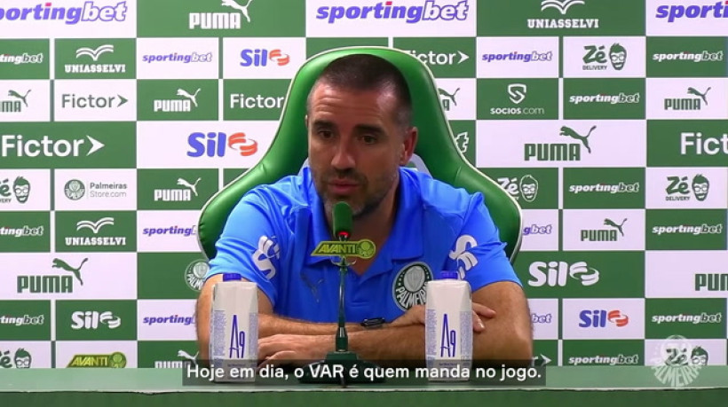 João Martins lamenta falta de eficácia e analisa arbitragem contra Flamengo