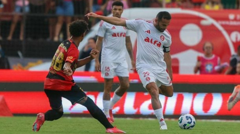 Colorado foca na decisão pela Libertadores no meio de semana e fica no 1 a 1 com o lanterna do Brasileirão, que segue sem vencer