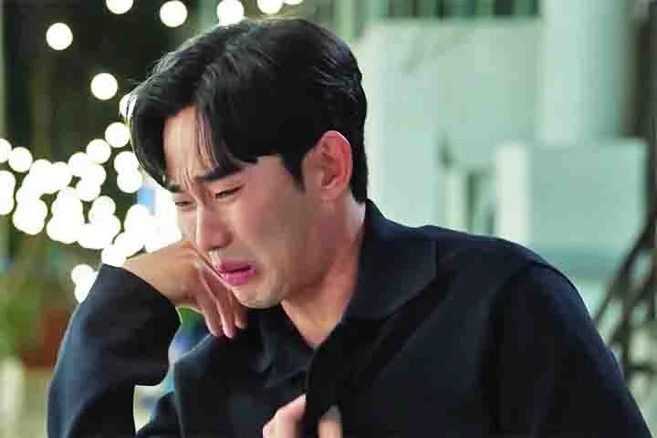 A narrativa cuidadosa, combinada com estética cinematográfica, trilha sonora envolvente e atuações marcantes, fez de Rainha das Lágrimas um drama capaz de conquistar não apenas os fãs habituais do gênero, mas também uma audiência nova e diversificada, pouco familiarizada com os k-dramas.