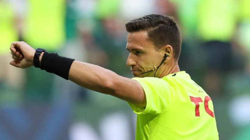 Ramon Abatti Abel fez um adendo e disse que Anderson Barros não invadiu o vestário da arbitragem, negando versão de José Boto