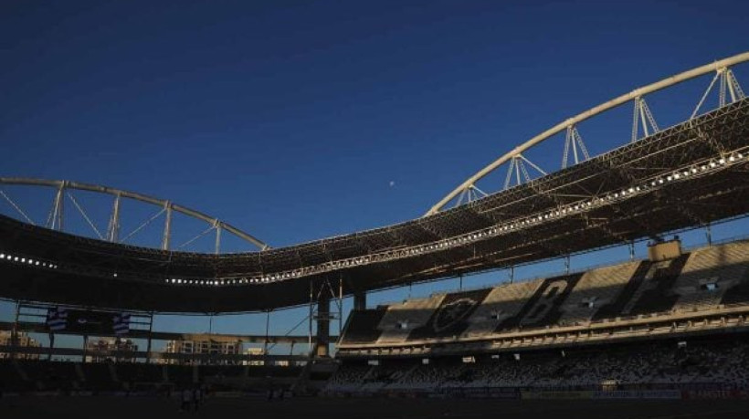 Clube chileno pediu ao Glorioso para reativar entradas dos torcedores que compraram bilhetes para setores alvinegros 