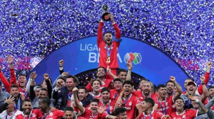 Equipe treinada por Antonio Mohamed interrompeu jejum que durava desde 2010