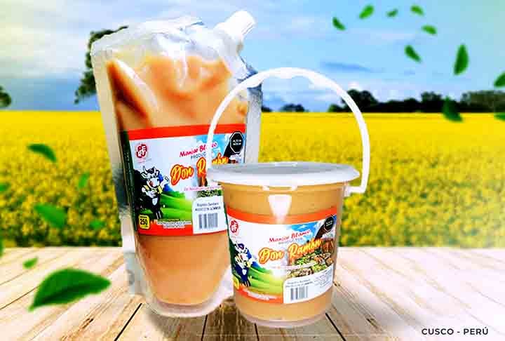 Cusco, Peru: Em Cusco, o doce de leite é popular em mercados locais, feito artesanalmente com um toque regional único. É frequentemente vendido para turistas, tornando-se uma lembrança especial da rica cultura andina.
