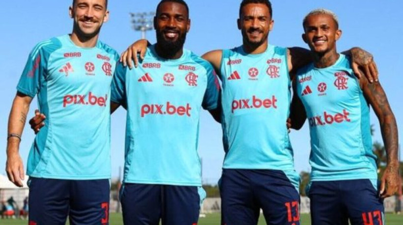 Léo Ortiz, Danilo, Wesley, Alex Sandro e Gerson entraram na primeira lista de convocação de Carlo Ancelotti, novo técnico do Brasil